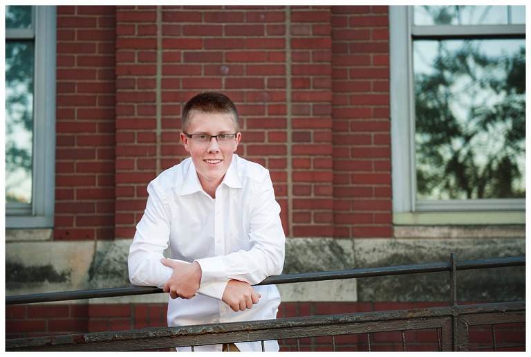 the strip district pittsburgh pa boy guy senior session